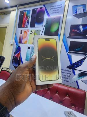 New Apple iPhone 14 Pro 256 GB Gold - main view