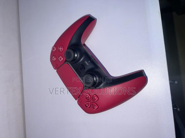 Play Station 5 Pad - main view