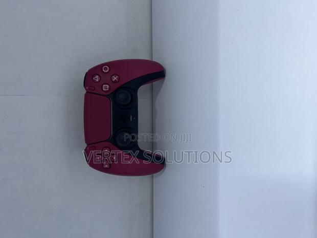 Play Station 5 Pad - main view