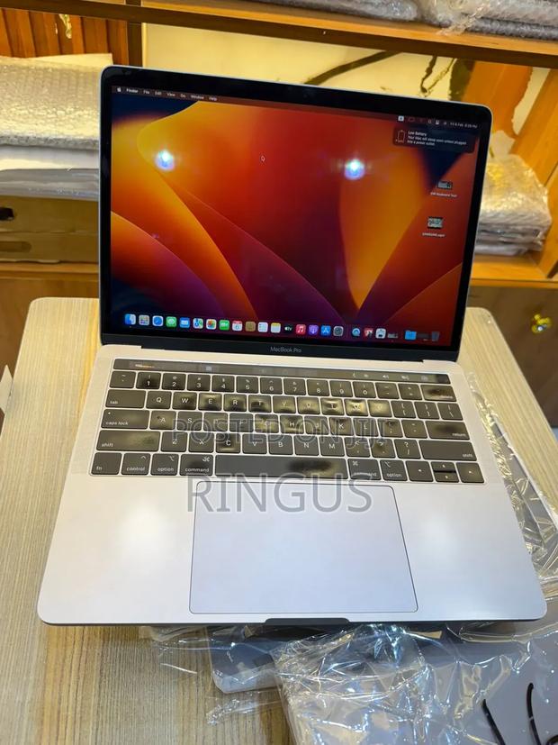 Laptop Apple MacBook Pro 2019 16GB Intel Core I7 SSD 256GB - thumbnail 3