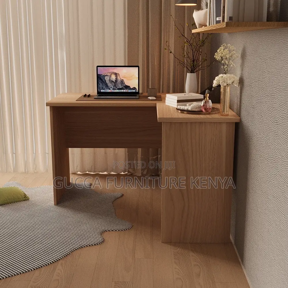 Customized 1400mm L Shape Corner Table
