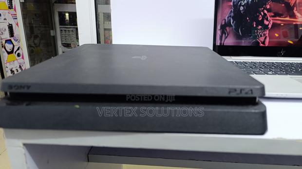 Play Station 4 Slim- Chipped - main view