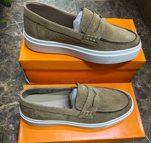 Mens Summer Walks - main view