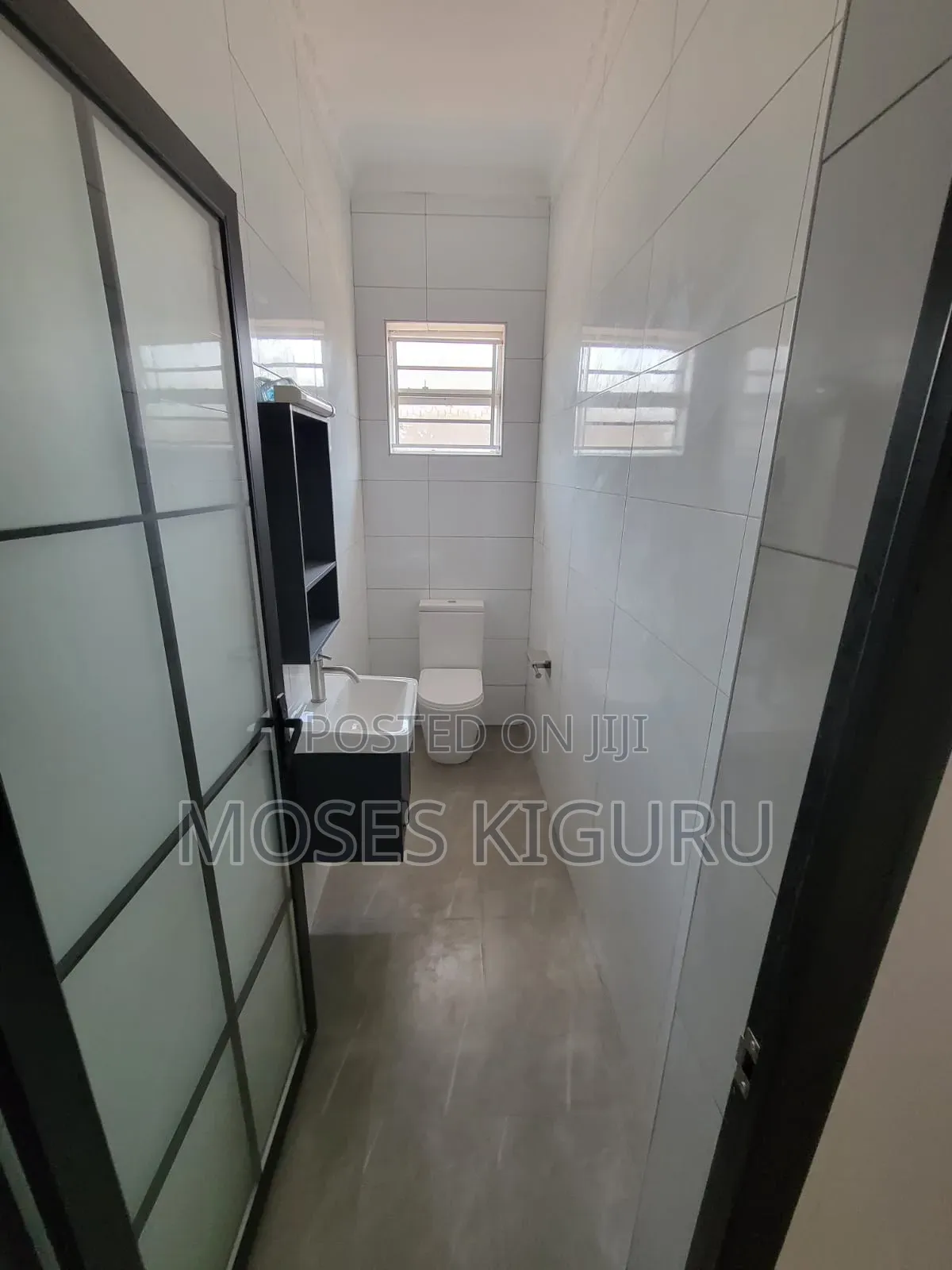 3bdrm Bungalow in Kenyatta Road for rent