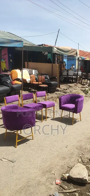 Manicure Technician Seat And Client Chair