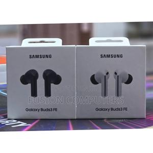 Galaxy BudsSamsung Galaxy Buds3 Fe - thumbnail 2