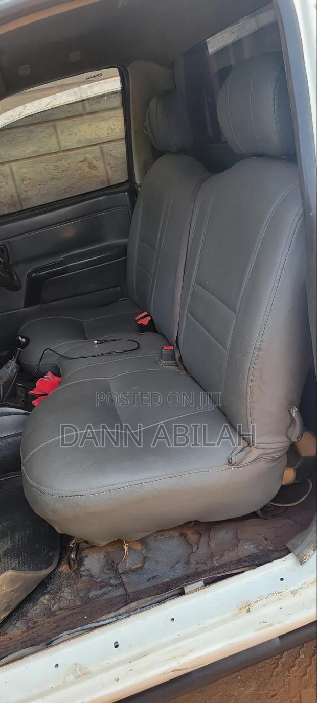 Isuzu Dmax Pickup - thumbnail 4