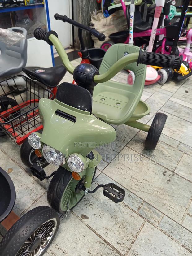 Modern Children's Tricycle - thumbnail 2