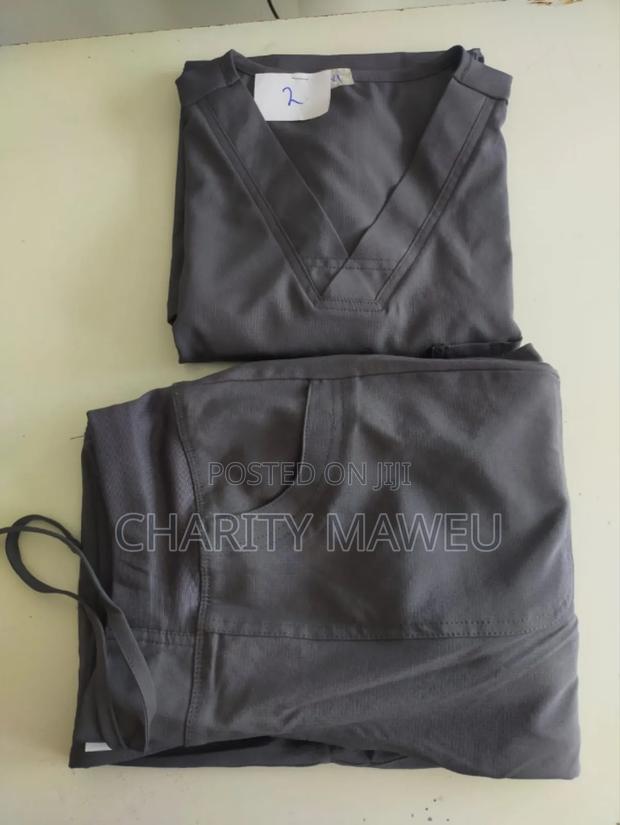 Hospital Scrubs - thumbnail 8