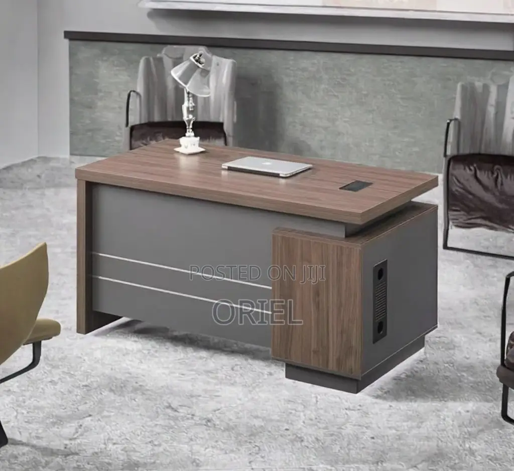 Office Desk : Executive Office Staff Desk