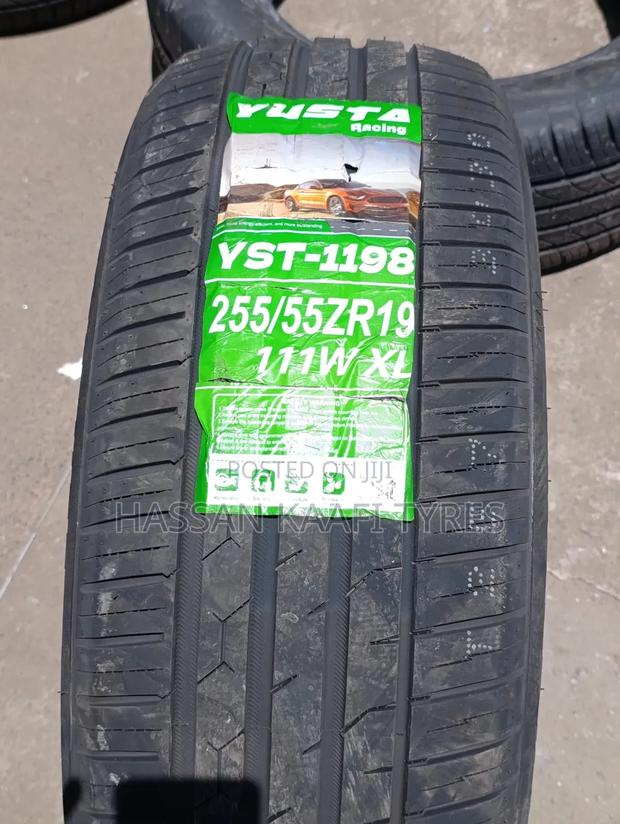 255/55r19 Yusta Tyre