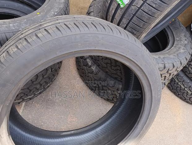 235/45r21 Yusta Tyre - thumbnail 2