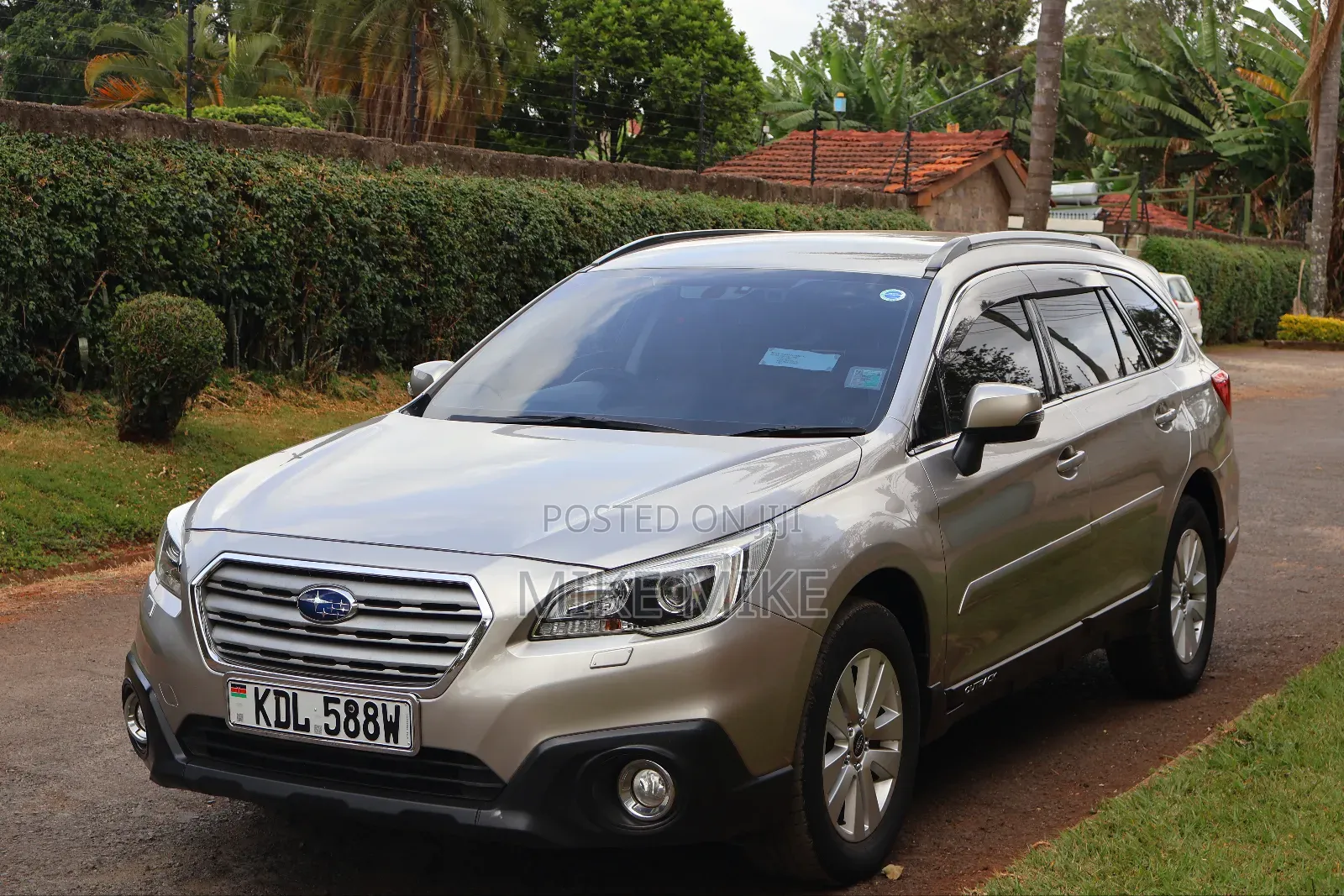 Subaru Outback 2.5i AWD 2016 Gold