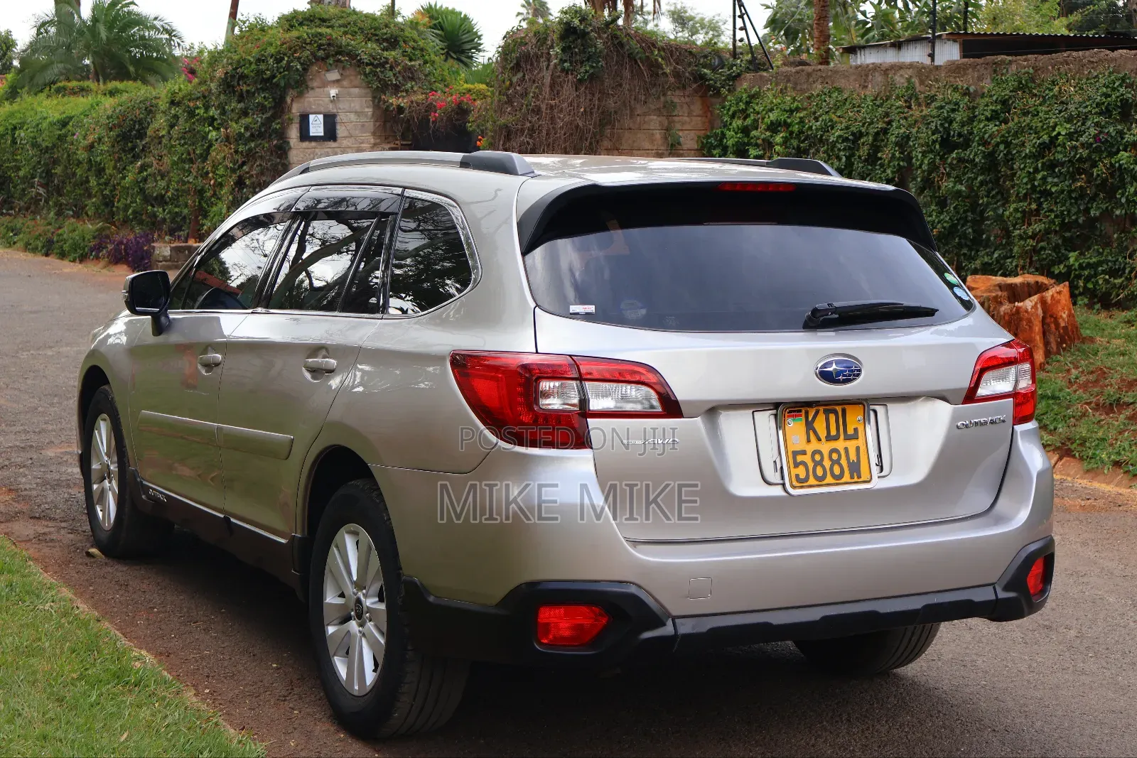 Subaru Outback 2.5i AWD 2016 Gold
