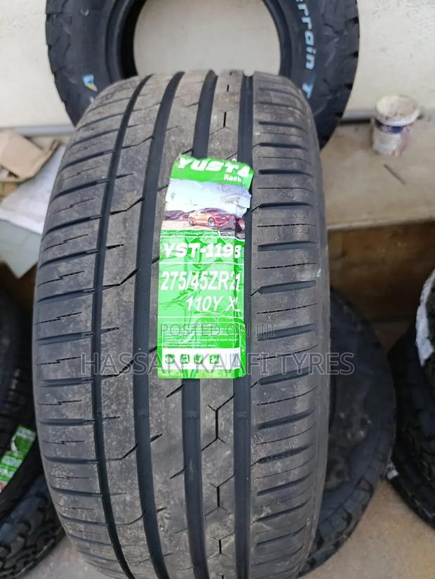 275/45r21 Yusta Tyre