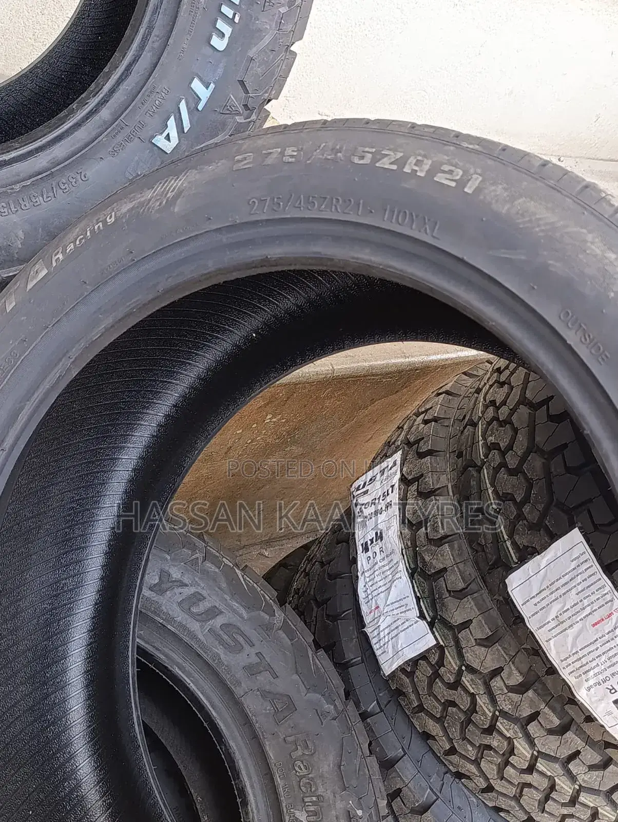 275/45r21 Yusta Tyre