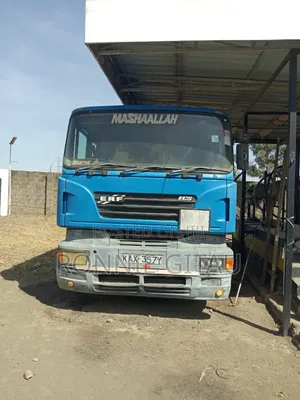 Erf Ecs 390 Sleeper Cab, 6x2 Mid Lift Tractor Unit, Eaton Gearbox,