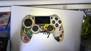 Play Station 4 Pad - thumbnail 2