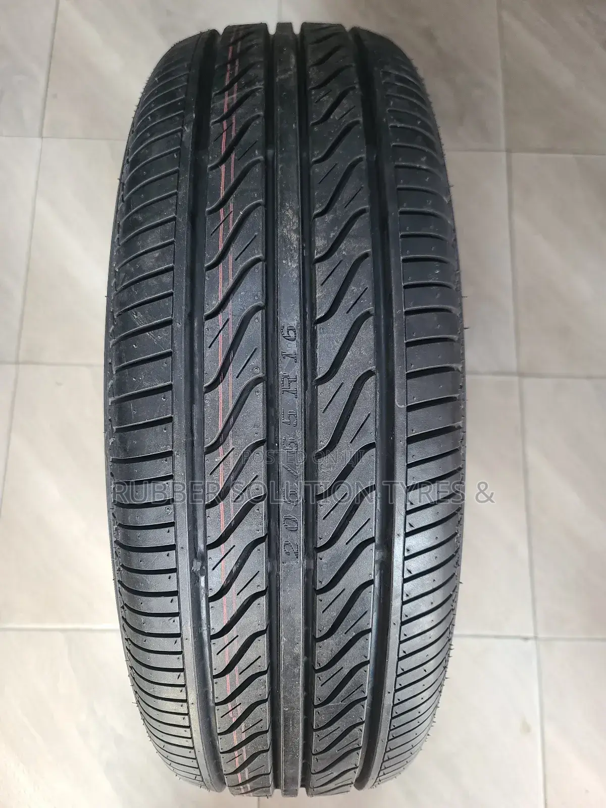 205/65r16 Doubleking Tires Dk558