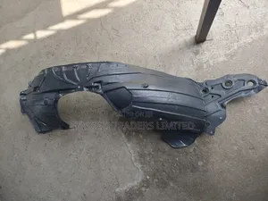 Inner Fenders Stone Guards Nissan Nv200