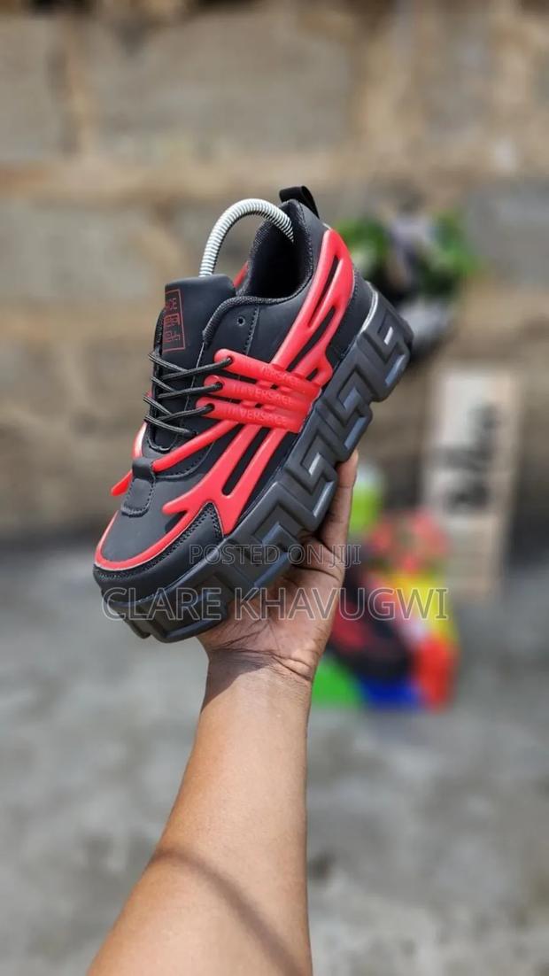 Versace Sneakers - thumbnail 3