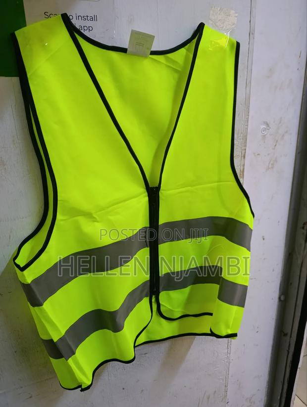 Reflective Safety Vest (Zippered)