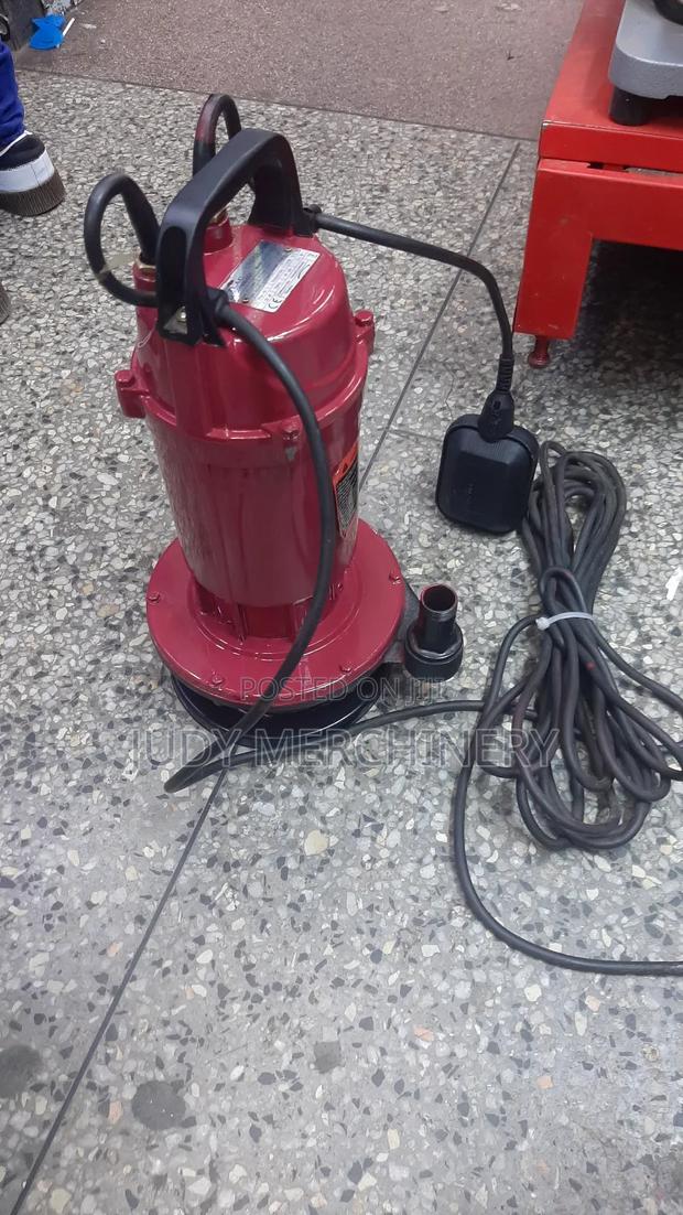 Submersible Water Pump