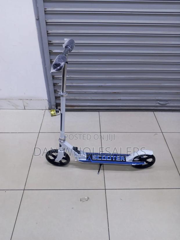 Two Wheel Kick Scooter - main view