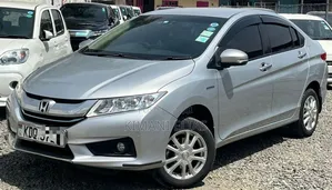 Honda Grace 1.5 Hybrid FWD 2017 Silver
