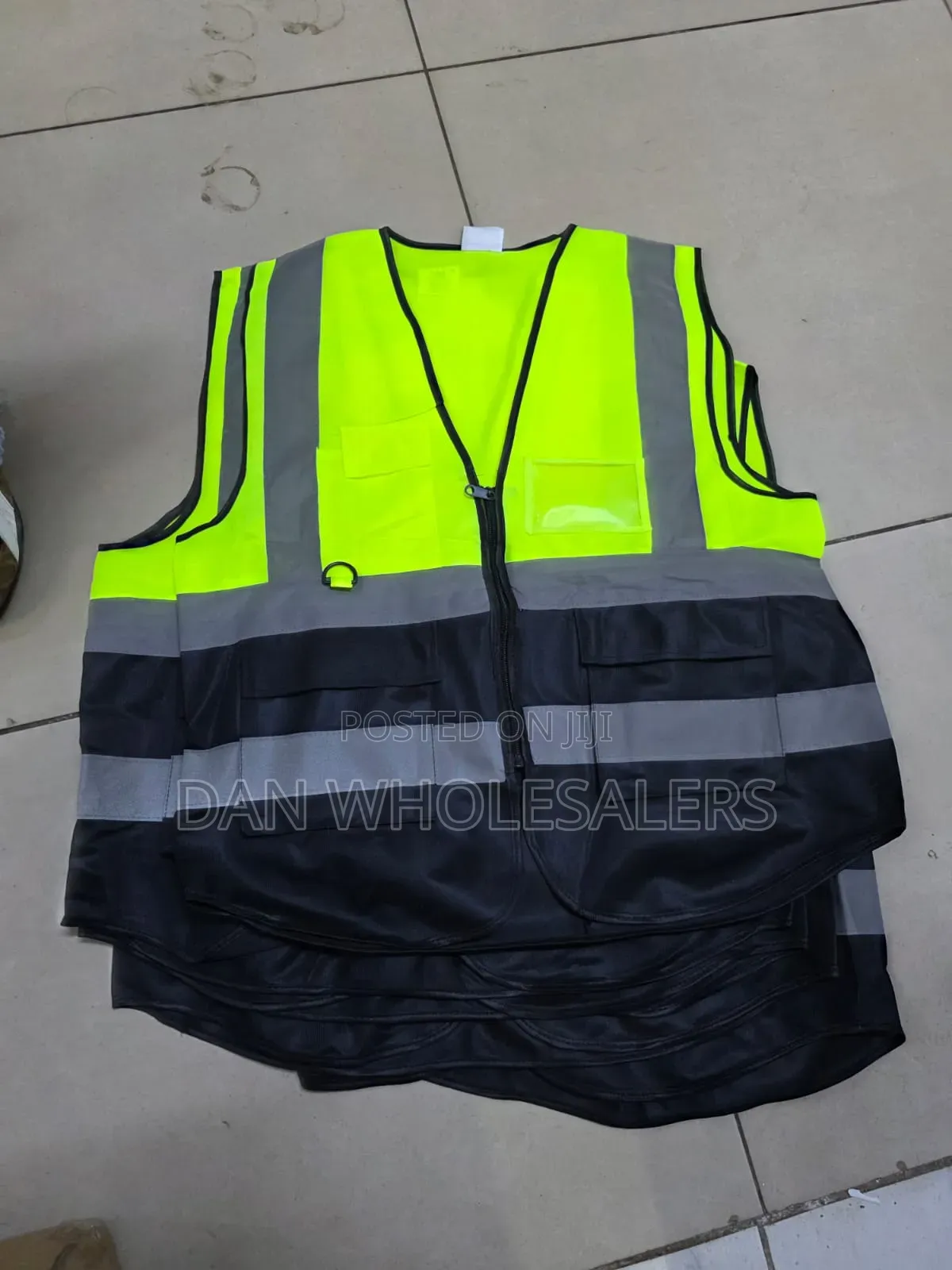 Executive Reflector/Reflector With Pockets Safety Vest