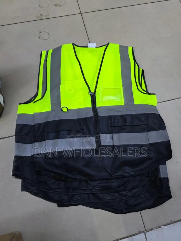 Executive Reflector/Reflector With Pockets Safety Vest - main view