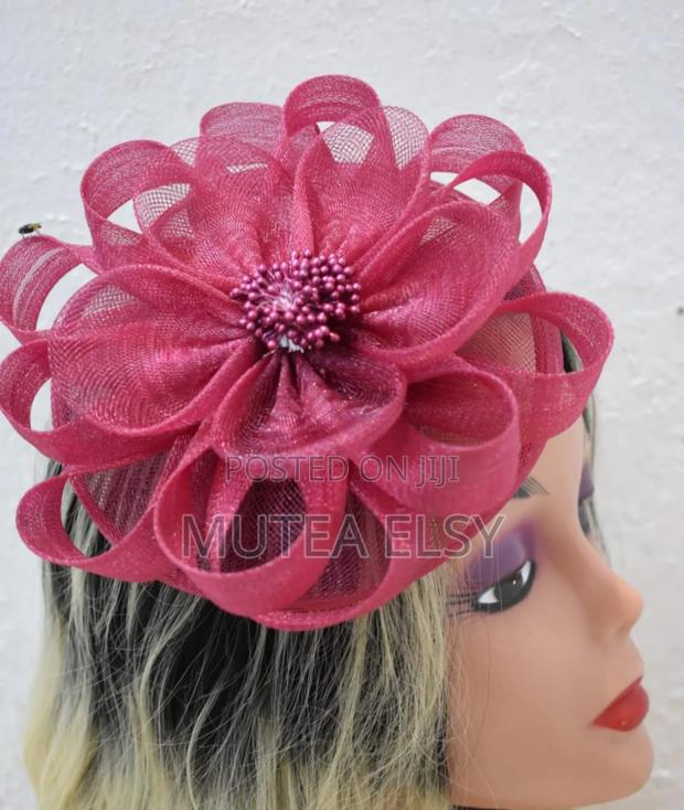 Multicoloured Globe Fascinators - thumbnail 6