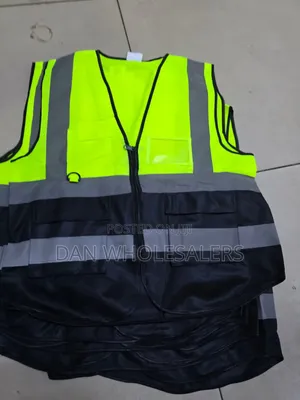 Executive Reflector/Reflector With Pockets High Visibility