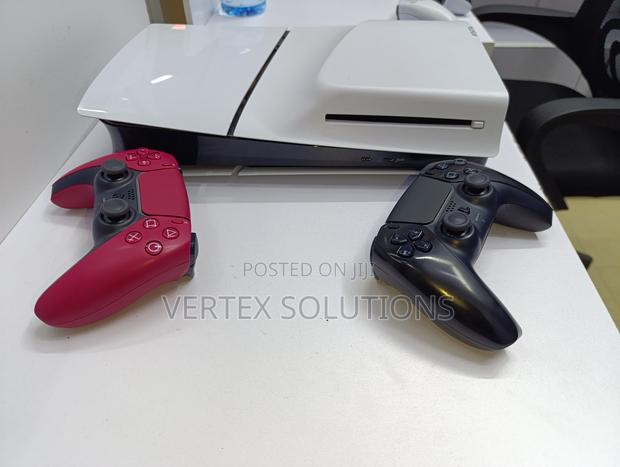 Play Station 5 Slim - main view