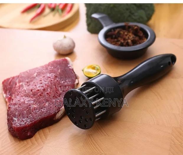 2 in 1 Meat Tenderizer Tool - thumbnail 2