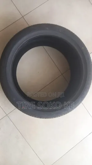 275/35r19 Maxxis Runflat Tyres (Victra M36+)