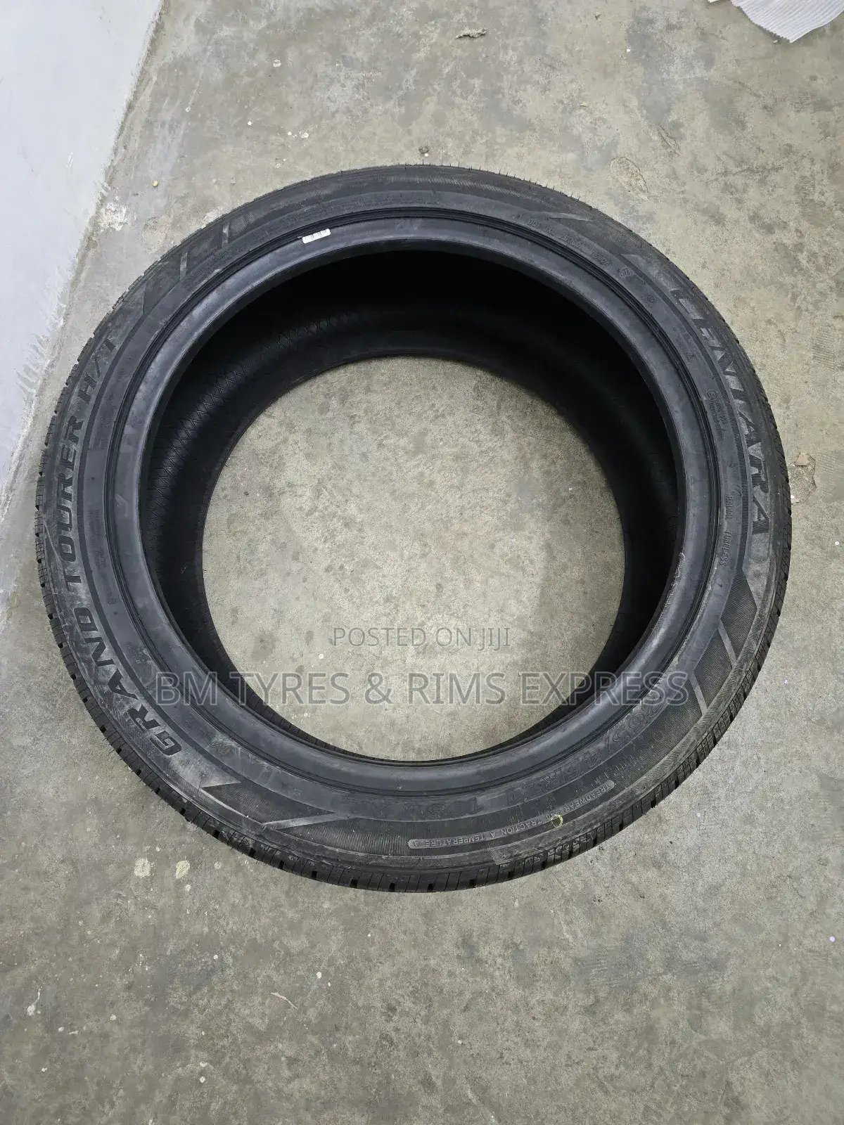265 /45 R21 Centara Tyres (Grand Touring)