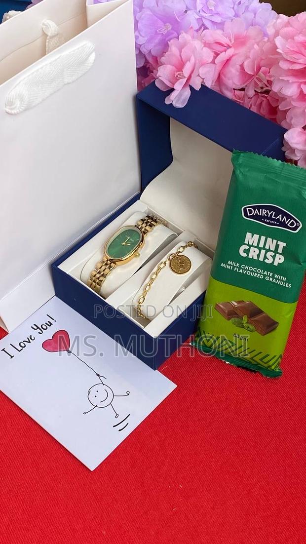 My PengIn Valentines /Birthday Gift Hamper for Her - main view