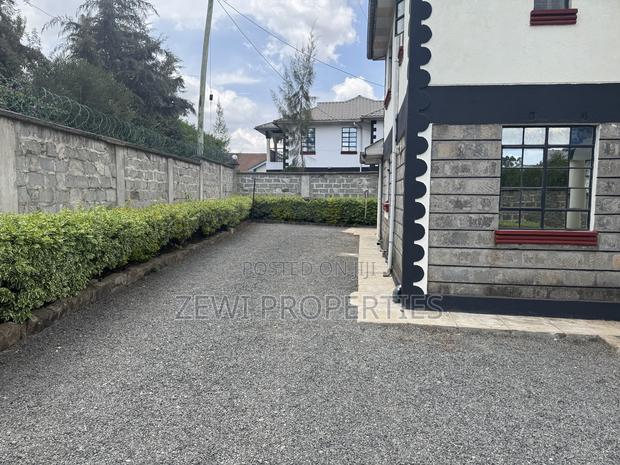 4 Bedroom Mansionett - thumbnail 4