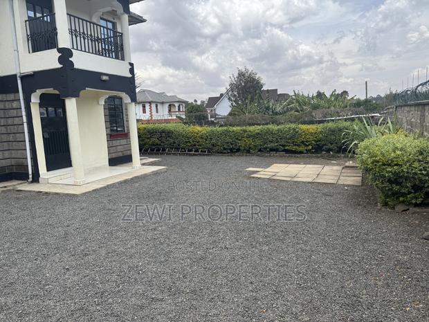 4 Bedroom Mansionett - thumbnail 3