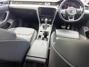 Volkswagen Arteon 2.0T SE R-Line w/20 AWD 4MOTION 2019 White