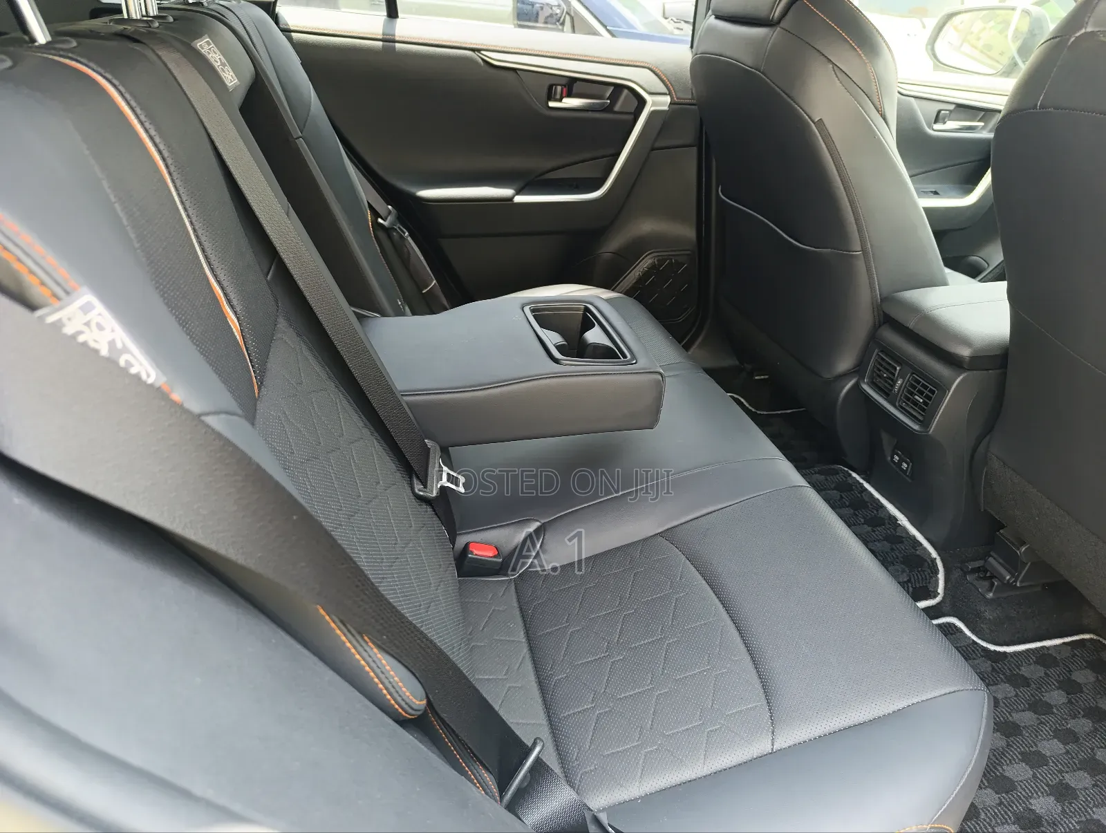 Toyota RAV4 Adventure 2019 Green