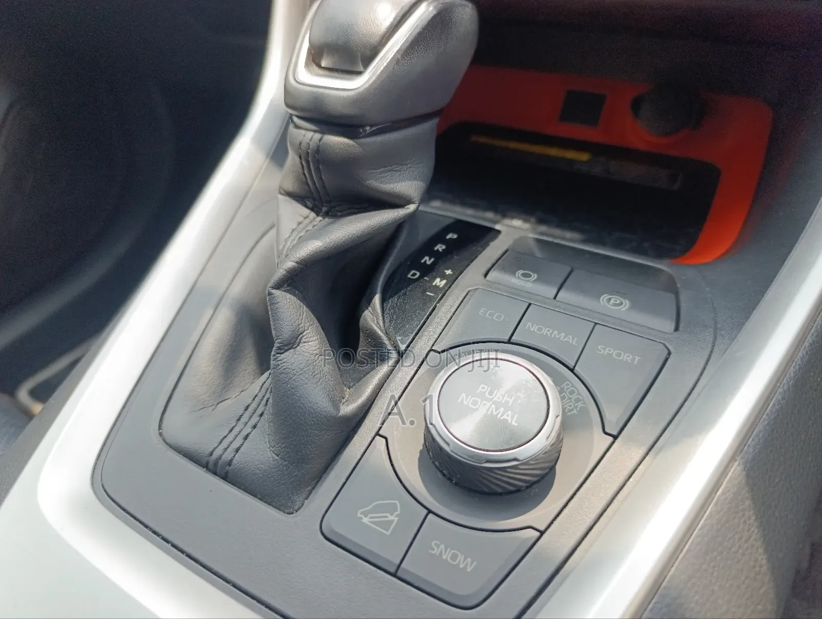 Toyota RAV4 Adventure 2019 Green