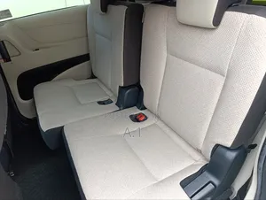 Toyota Sienta 1.5 FWD 2019 Teal