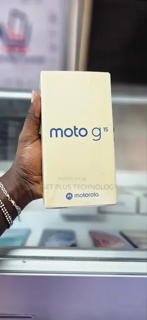 New Motorola Moto G35 256 GB Green