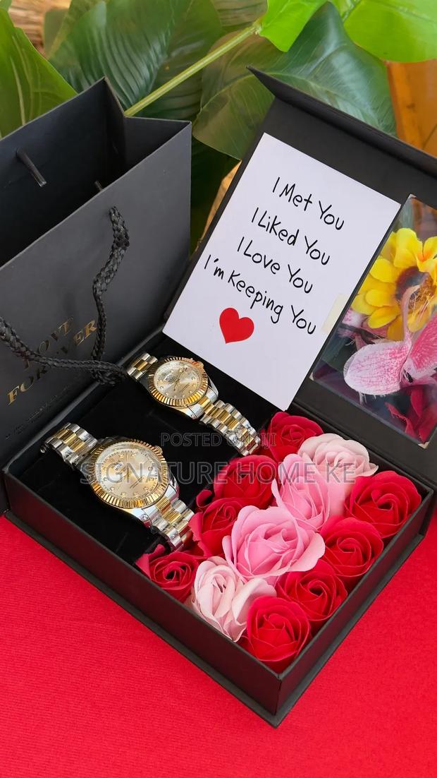 Couple Trendy Valentine Gift Set - main view