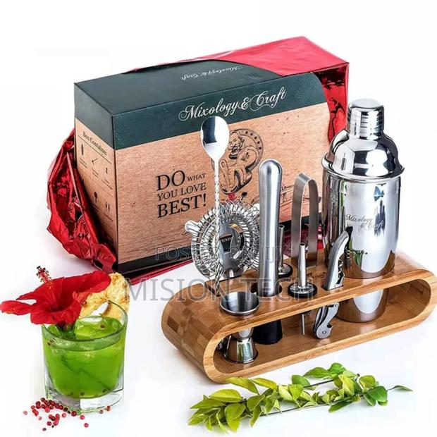 10 in 1 Cocktail Shaker Set* - main view