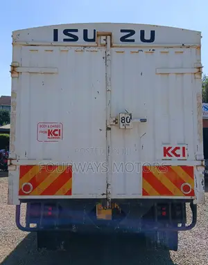 Isuzu NMR 2021