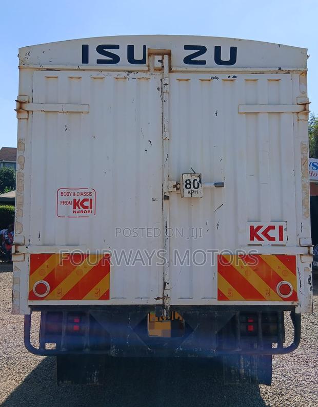 Isuzu NMR 2021 - thumbnail 3