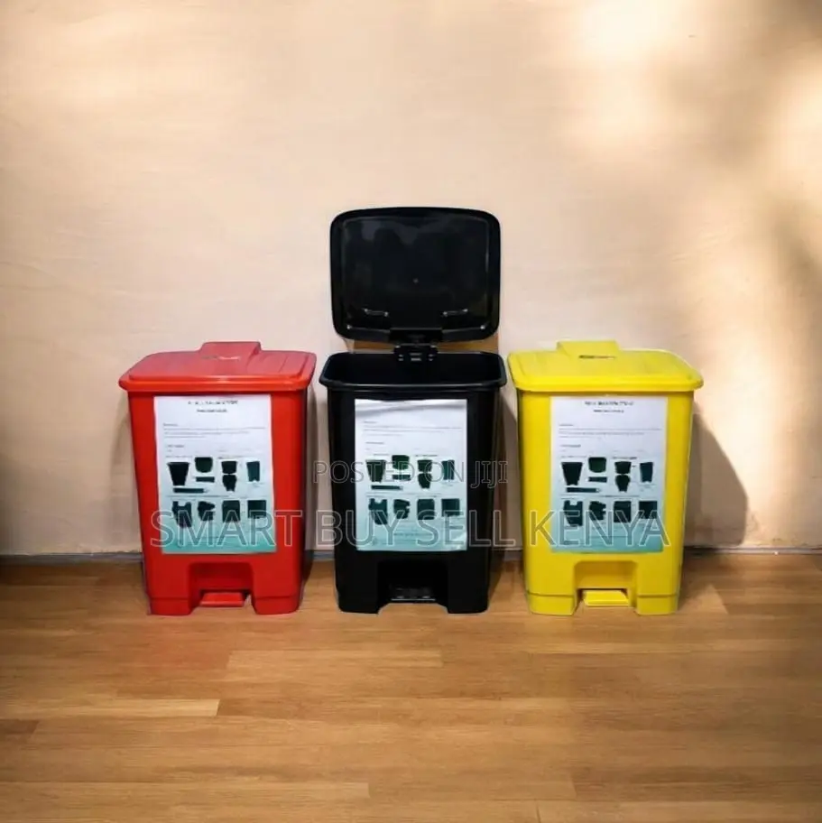 Long Lasting Hard Plastic 30l Pedal Bin With Ergonomic Pedal Placement